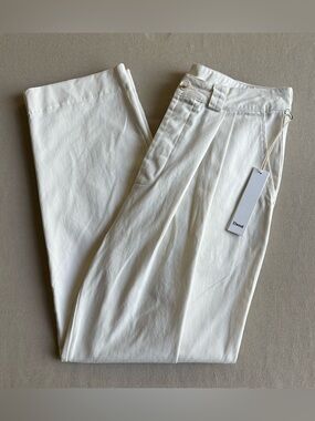 Elwood Big Pleats White Chino Unisex Pant